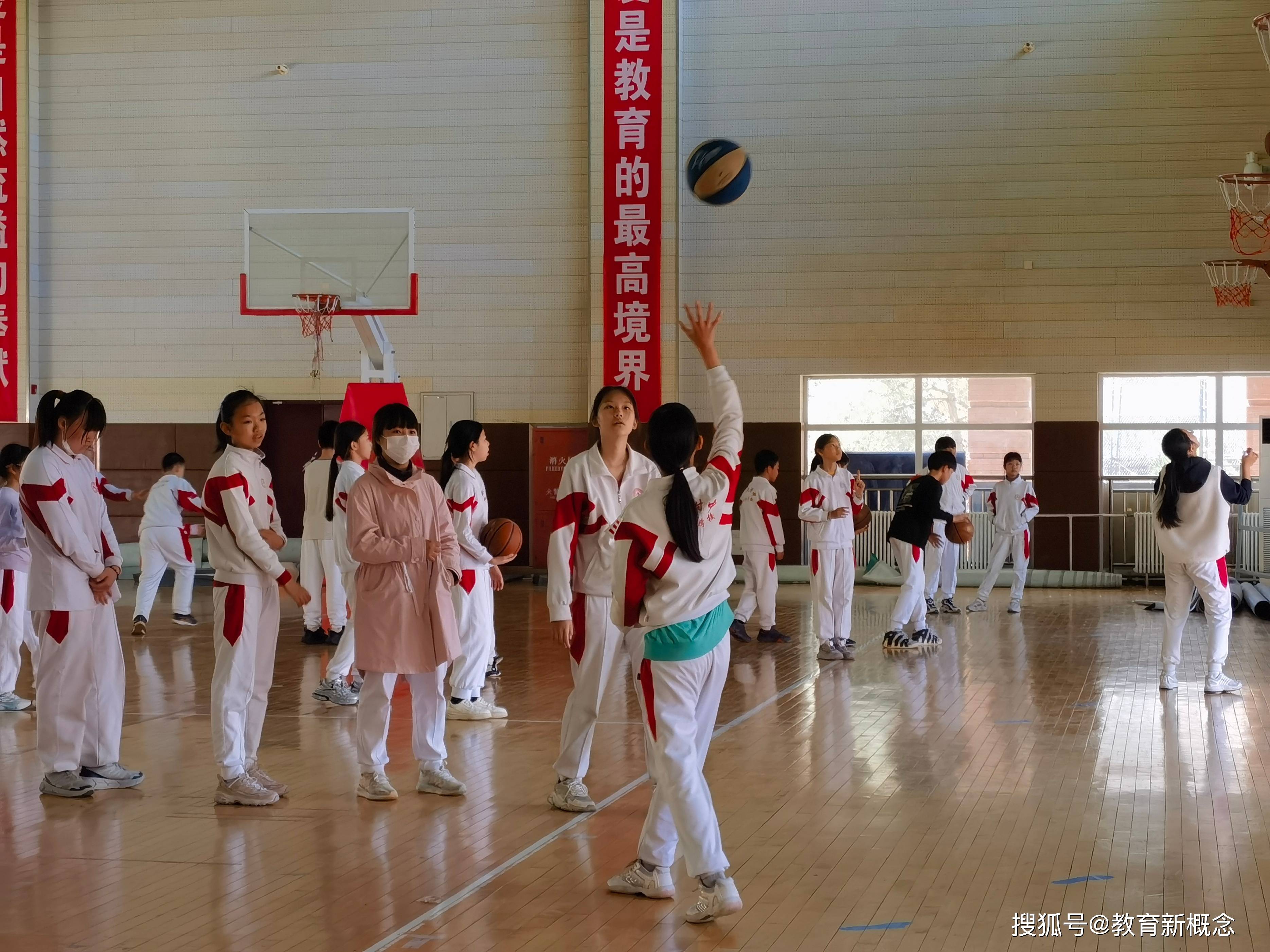 立陶宛篮球天才接受国际联赛挑战